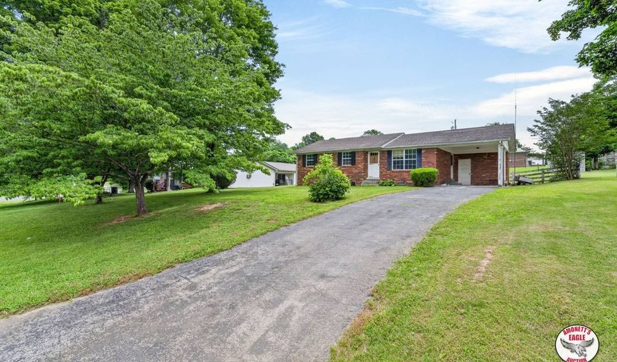 919 Rainbow Dr, Albany, KY 42602 - 3 Beds, 1 Bath