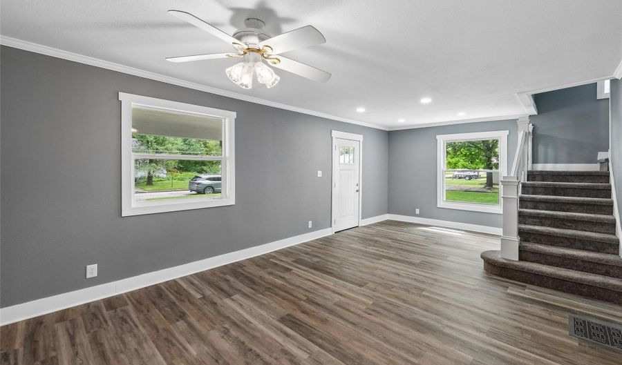 217 N 6th St, Adel, IA 50003 - 3 Beds, 2 Bath