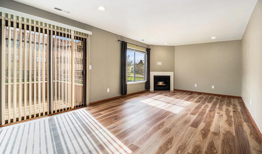 225 Briarcrest 204, Ann Arbor, MI 48104 - 2 Beds, 2 Bath