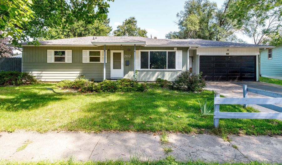 2112 Furman Dr, Ames, IA 50010 - 3 Beds, 2 Bath