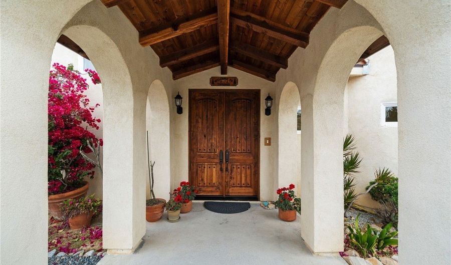 2389 Eric Rd, Fallbrook, CA 92028 - 3 Beds, 3 Bath