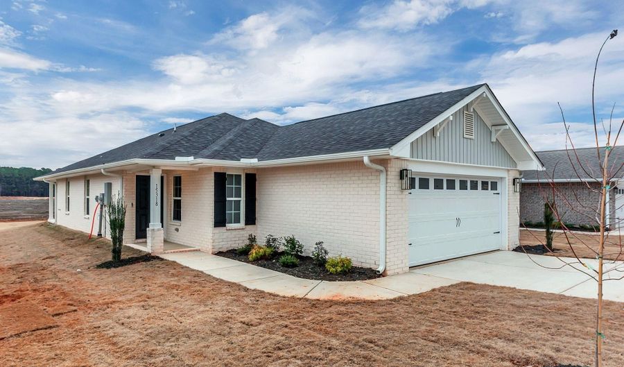 15336 Lapwing Cv, Athens, AL 35611 - 3 Beds, 2 Bath