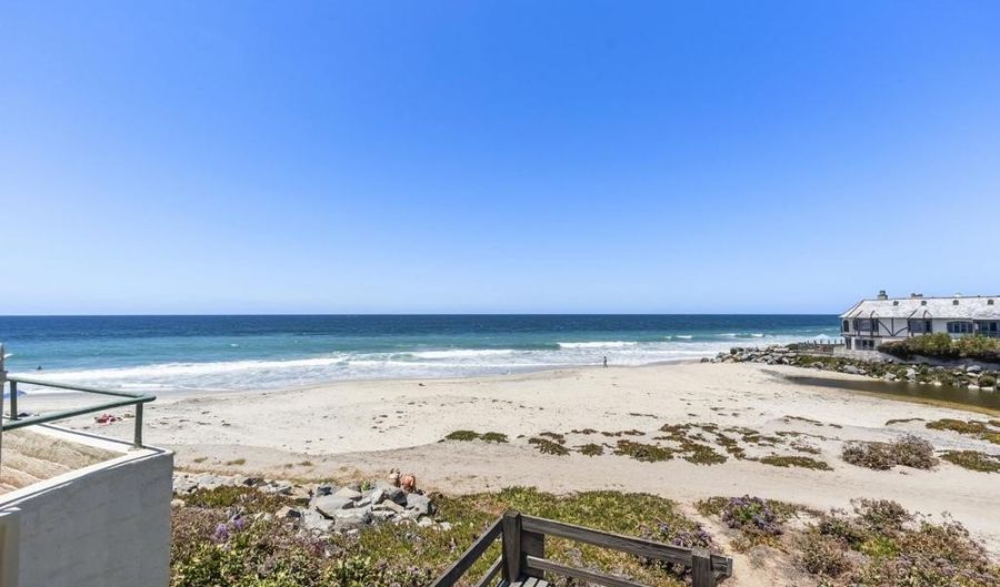 2340 Rue Des Chateaux, Carlsbad, CA 92008 - 3 Beds, 4 Bath
