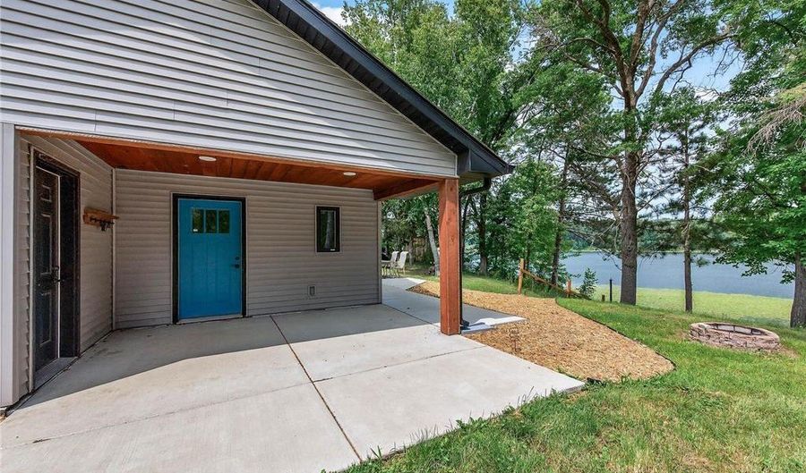 342 Paulsen Lake Ct, Alden, WI 54020 - 2 Beds, 1 Bath