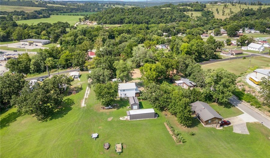 206 Lane St, Alpena, AR 72611 - 3 Beds, 3 Bath