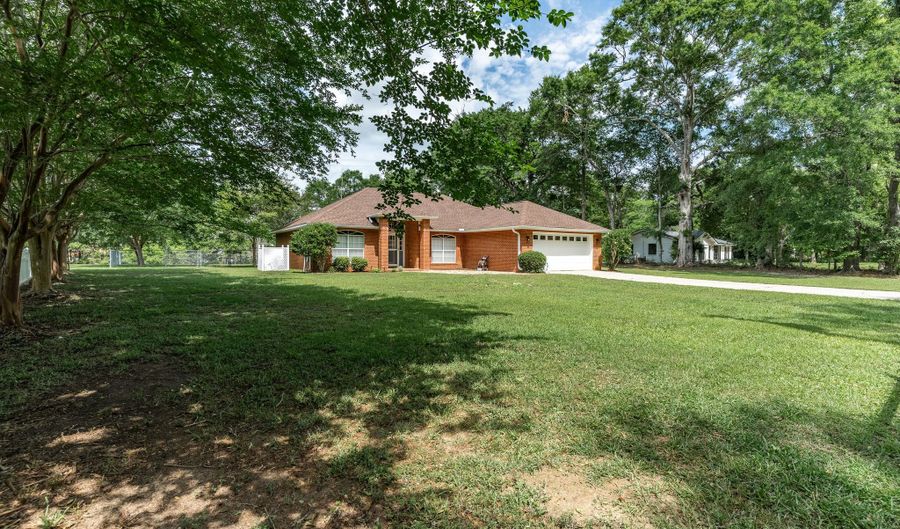 6100 Buck Ward Rd, Baker, FL 32531 - 3 Beds, 2 Bath