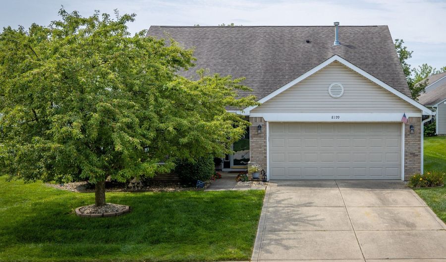 8199 Overbrooke Ln, Avon, IN 46123 - 3 Beds, 2 Bath