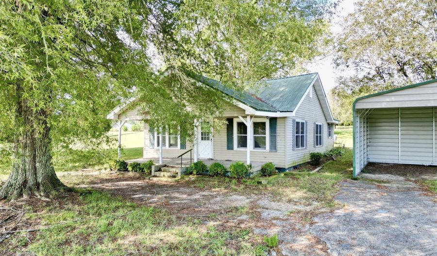 320 Brumbelow Rd, Aragon, GA 30104 - 2 Beds, 1 Bath