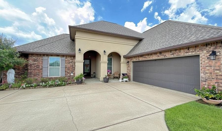 4418 Union Dr, Addis, LA 70710 - 3 Beds, 2 Bath