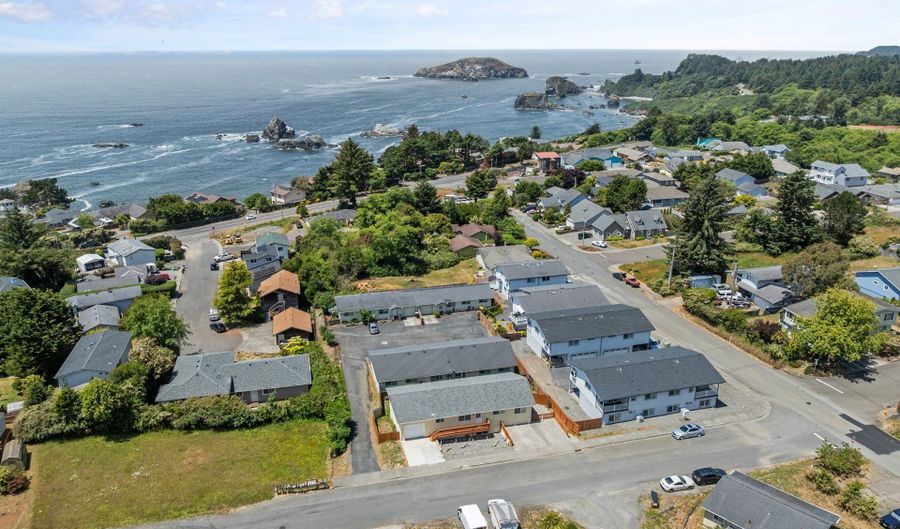 749 1ST St, Brookings, OR 97415 - 0 Beds, 0 Bath