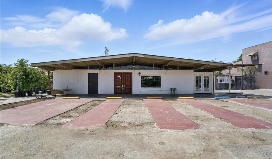 5236 Pomona Blvd, East Los Angeles, CA 90022 - 0 Beds, 0 Bath