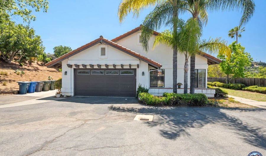 1139 Moody Dr, Escondido, CA 92027 - 3 Beds, 2 Bath