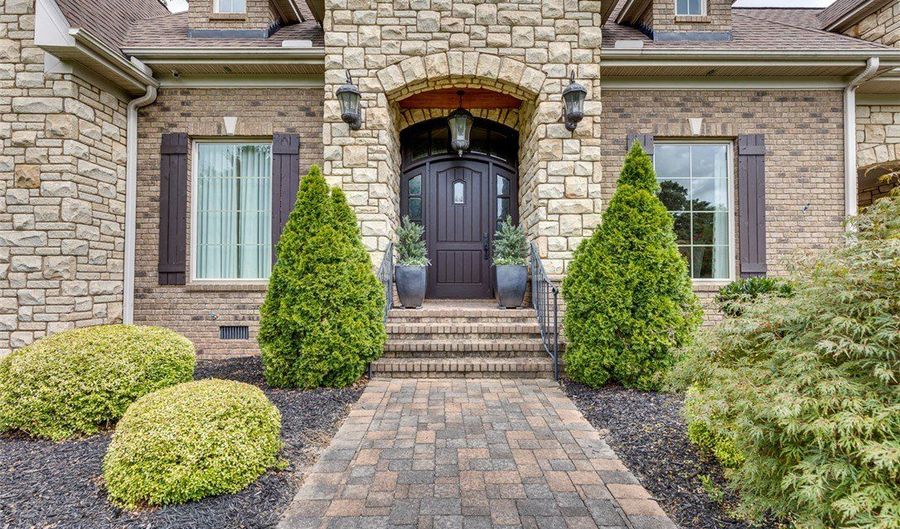 130 Steeplechase, Belton, SC 29627 - 4 Beds, 4 Bath