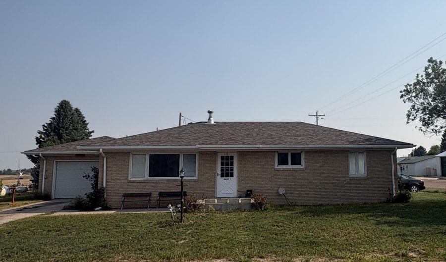 117 2ND Ave, Albin, WY 82050 - 3 Beds, 1 Bath