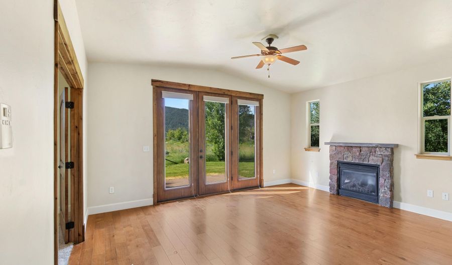 30 C BLUE WING Ln, Alpine, WY 83128 - 3 Beds, 4 Bath