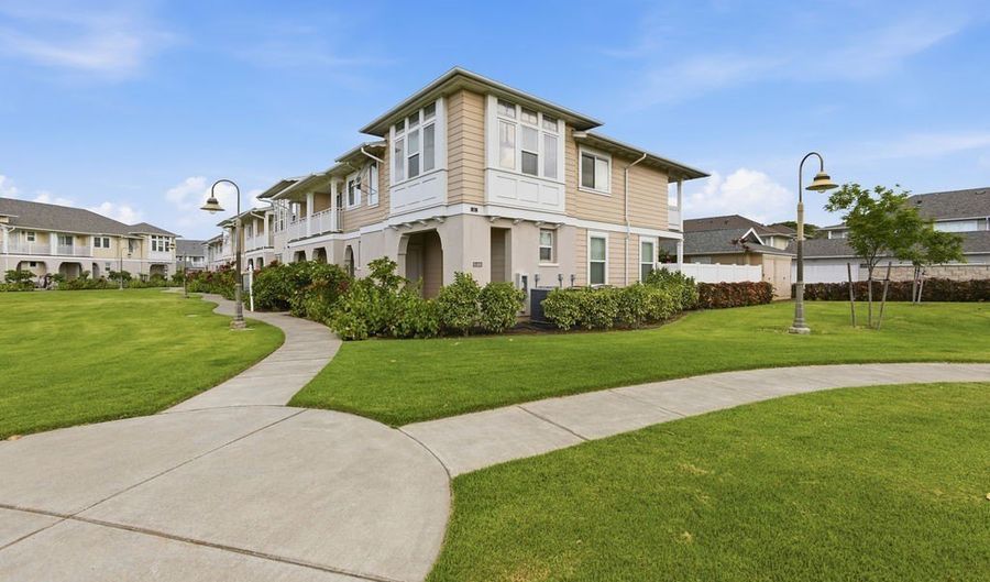 91-2220 Kaiwawalo St 1104, Ewa Beach, HI 96706 - 3 Beds, 3 Bath