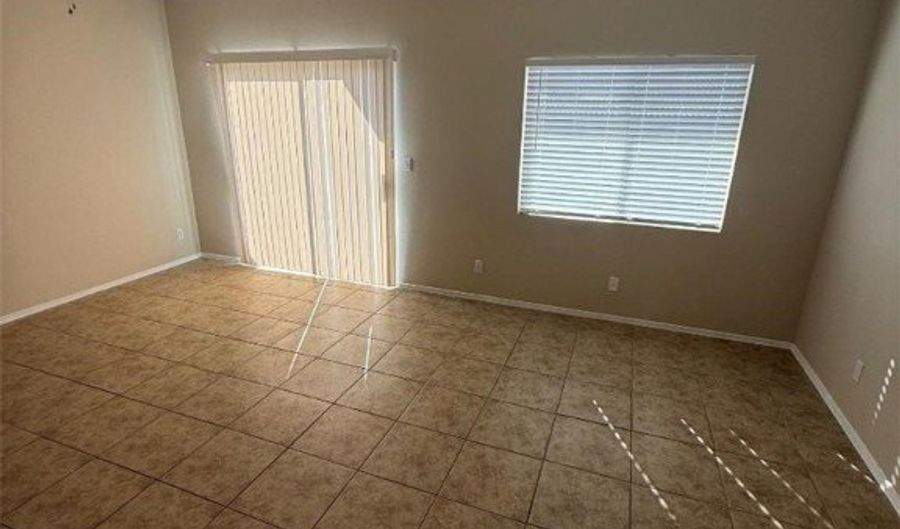 853 WARREN Rd 3, Bullhead City, AZ 86429 - 2 Beds, 3 Bath