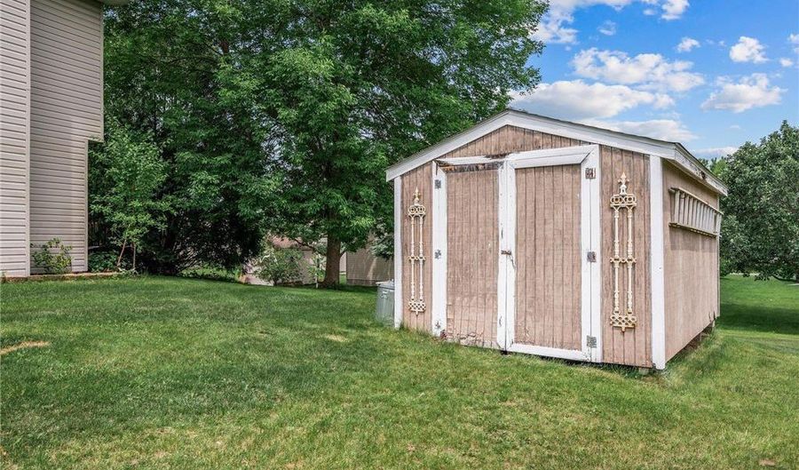 3649 Tower Pond Dr, Anoka, MN 55303 - 4 Beds, 2 Bath