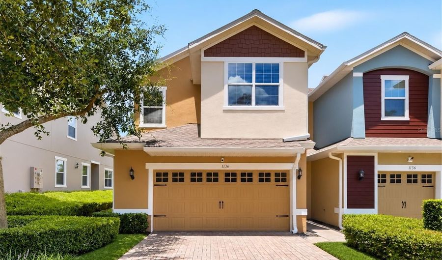 1136 E 10TH St, Apopka, FL 32703 - 3 Beds, 3 Bath