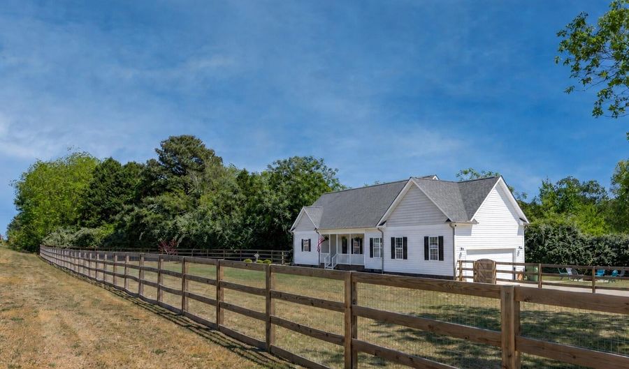 410 Raeford Rd, Angier, NC 27501 - 3 Beds, 3 Bath