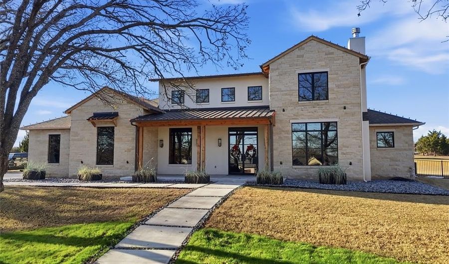 2917 Piazza Ct, Arcadia, OK 73007 - 4 Beds, 5 Bath