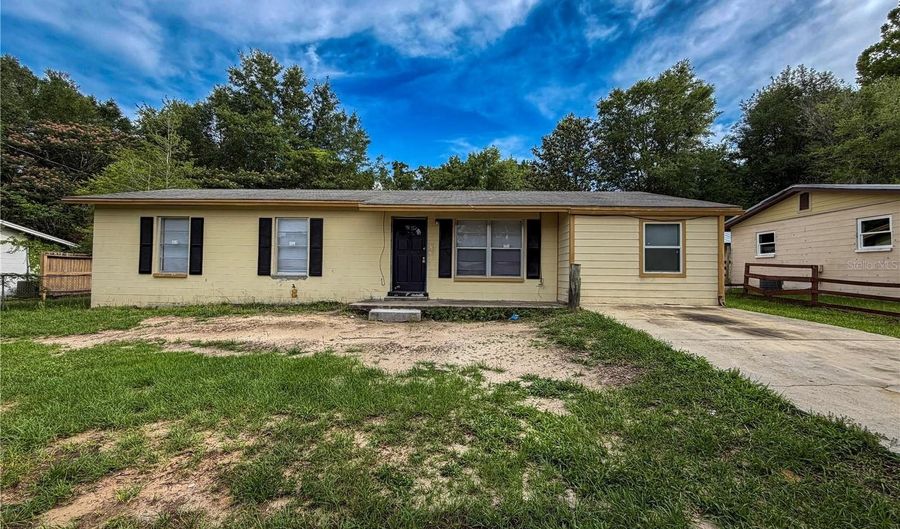 13625 NW 141ST Pl, Alachua, FL 32615 - 4 Beds, 2 Bath