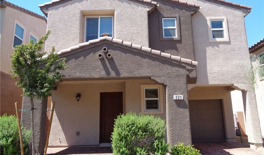 221 Caraway Bluffs Pl, Henderson, NV 89015 - 3 Beds, 3 Bath