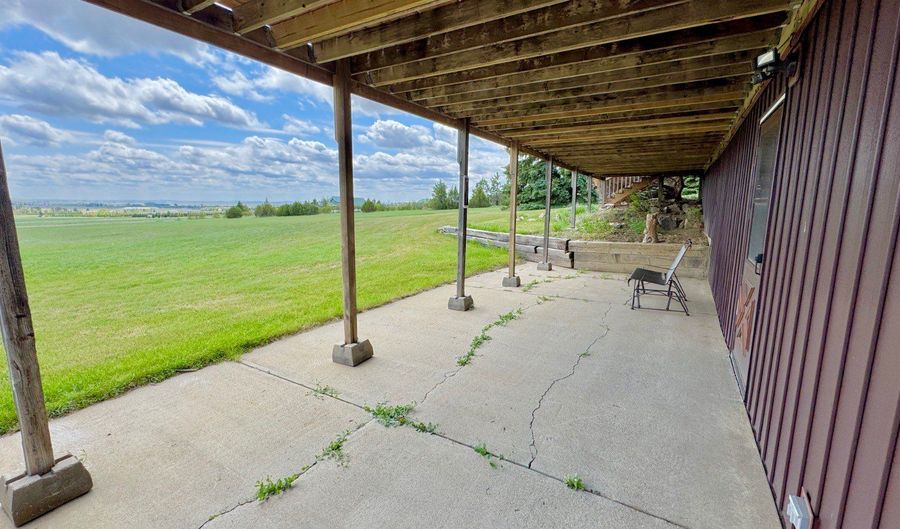 1204 3rd Ave NE, Bowman, ND 58623 - 3 Beds, 2 Bath
