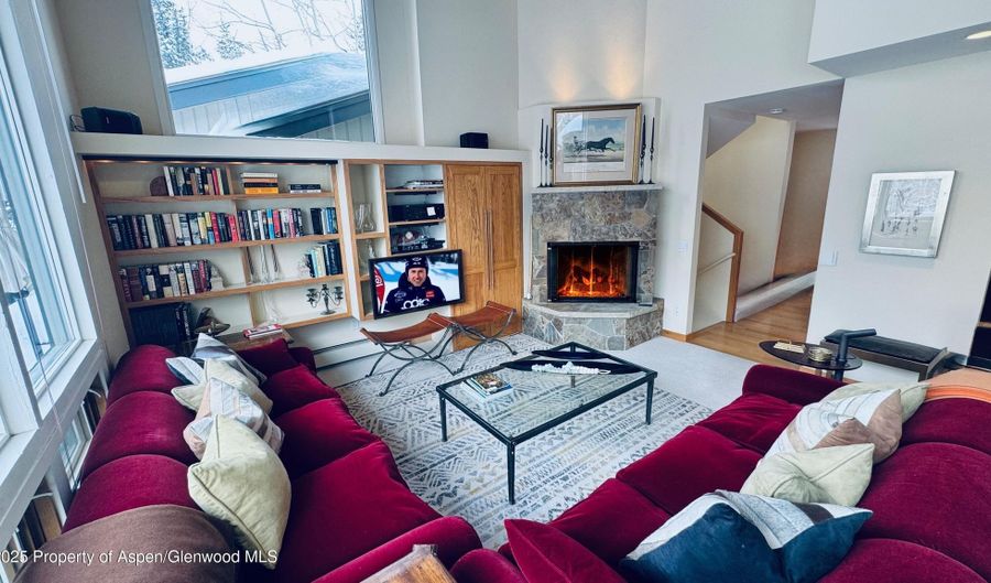 302 Roaring Fork Dr, Aspen, CO 81611 - 3 Beds, 3 Bath