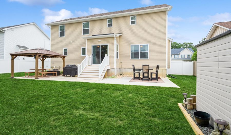 96 Bridle Path, Bayville, NJ 08721 - 4 Beds, 3 Bath