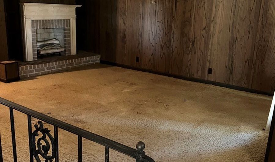 E Water 1505 E, Bainbridge, GA 39817 - 3 Beds, 2 Bath