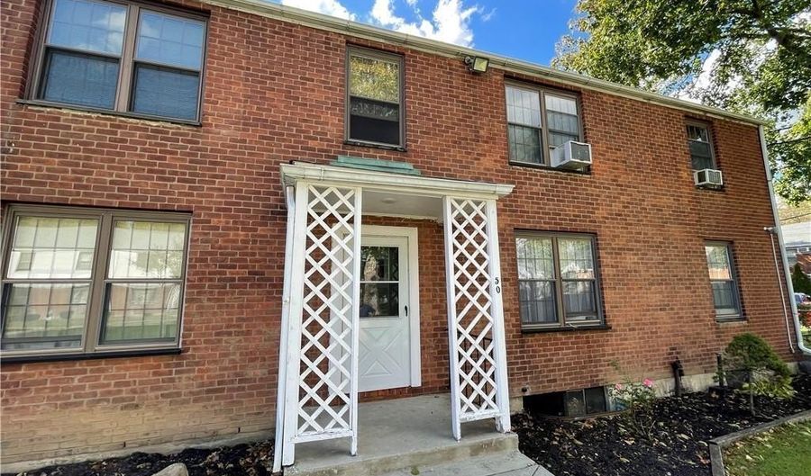 50 Mencel Cir C, Bridgeport, CT 06610 - 2 Beds, 1 Bath