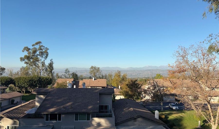 6519 E E Paseo Diego, Anaheim, CA 92807 - 3 Beds, 4 Bath