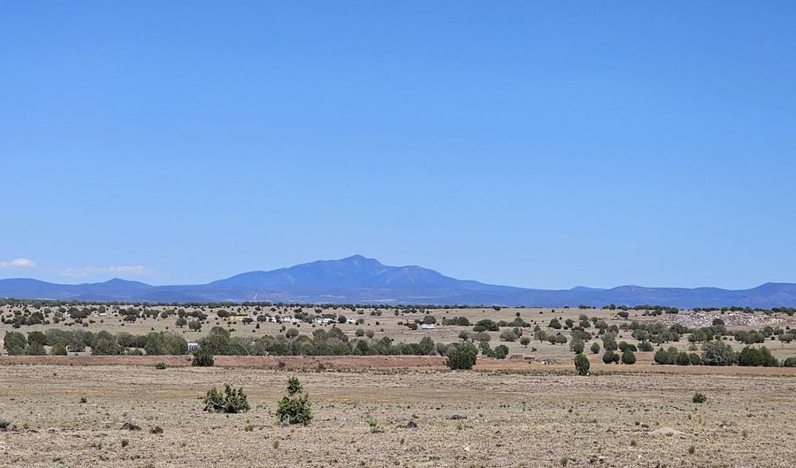 Lowe Ranch Road, Ash Fork, AZ 86320 - 0 Beds, 0 Bath