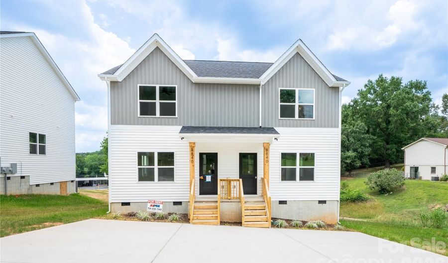 840 S Fourth St, Albemarle, NC 28001 - 3 Beds, 3 Bath