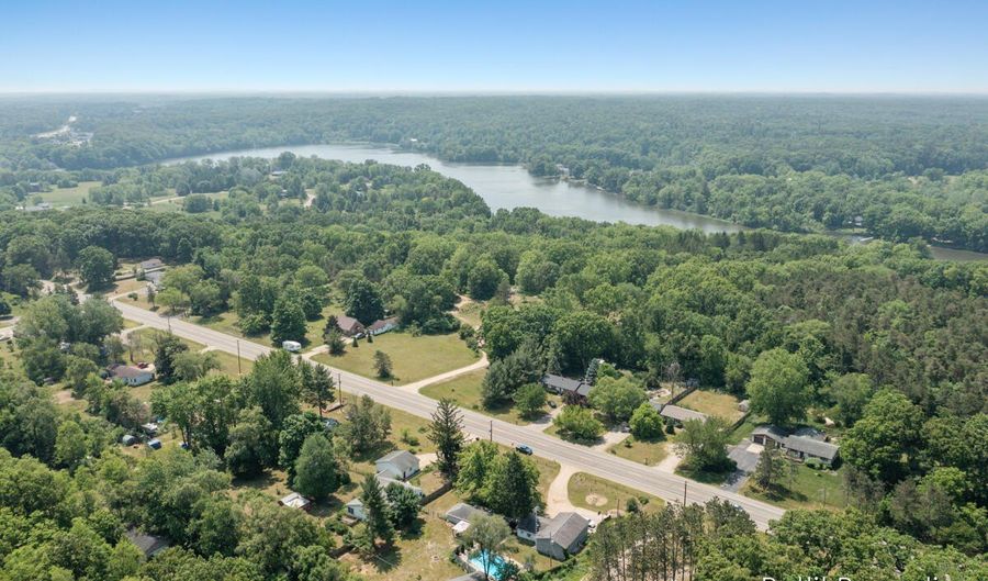 1831 Lincoln Rd, Allegan, MI 49010 - 2 Beds, 1 Bath