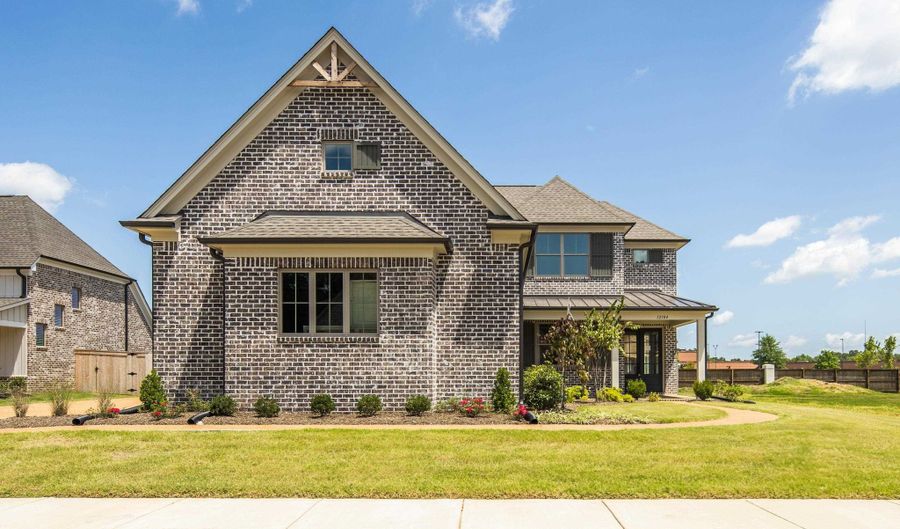 12104 STROMNESS Cv, Arlington, TN 38002 - 5 Beds, 3 Bath