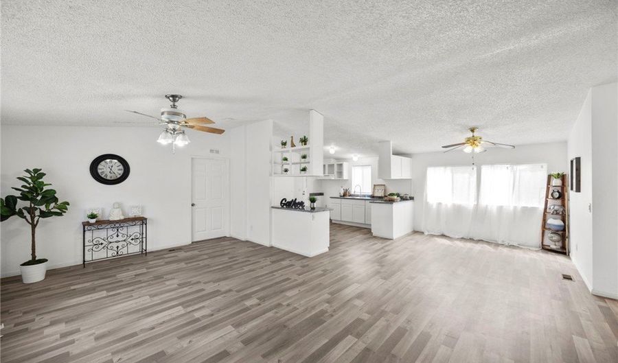 12859 Danbury St, White Water, CA 92282 - 3 Beds, 2 Bath