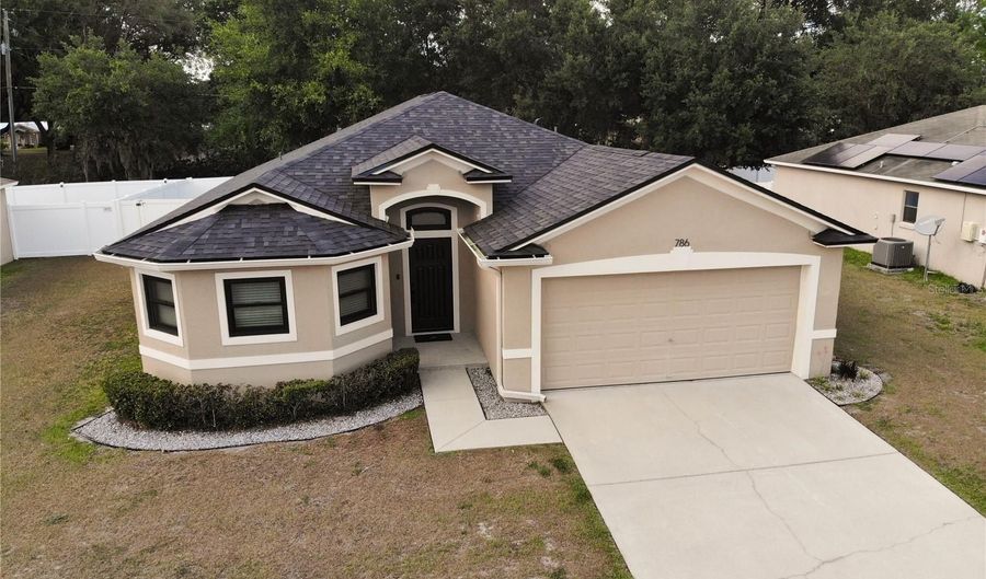 786 BARRISTER Dr, Auburndale, FL 33823 - 3 Beds, 2 Bath