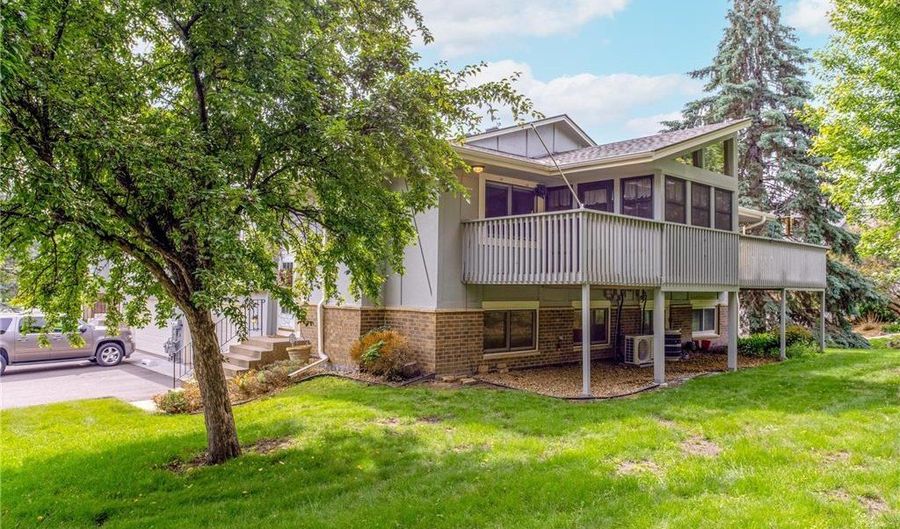 8567 Xenium Ln N, Maple Grove, MN 55369 - 2 Beds, 2 Bath