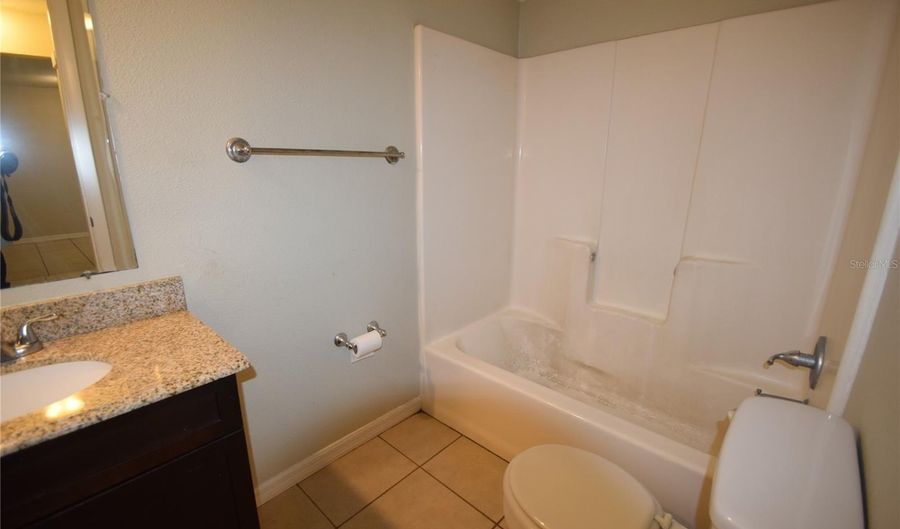 2237 BORDEAU Ct 1, Auburndale, FL 33823 - 2 Beds, 2 Bath