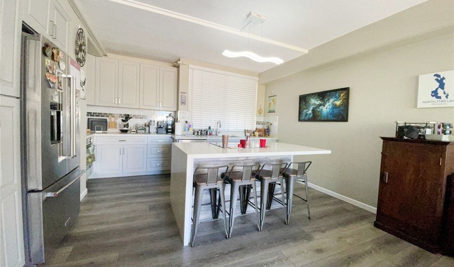 2333 Kapiolani Blvd 208, Honolulu, HI 96826 - 2 Beds, 2 Bath