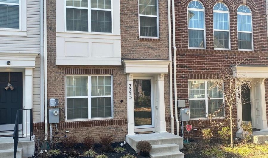 7225 BARRBERRY Ln, Beltsville, MD 20705 - 3 Beds, 4 Bath