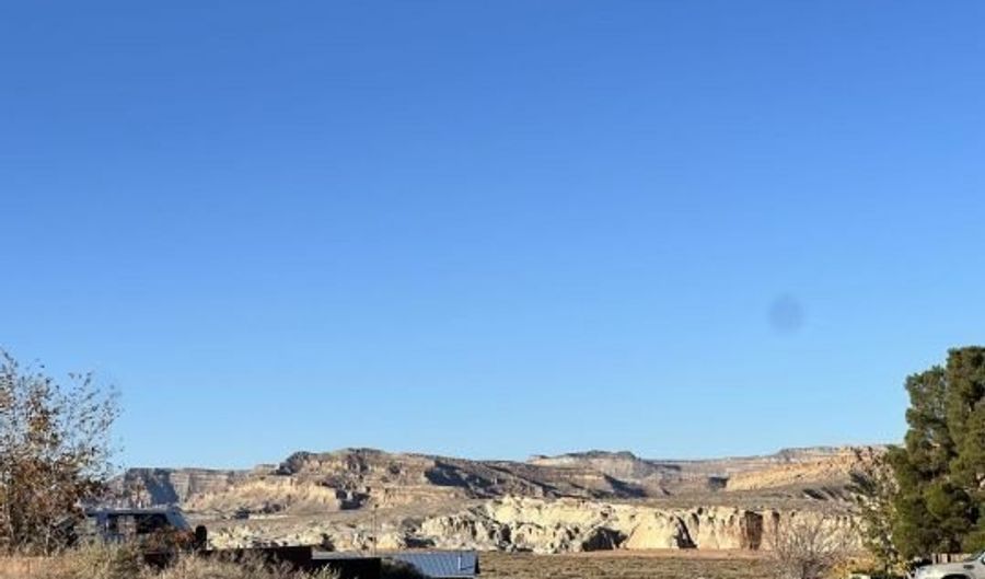 N Jonathan Edwards, Big Water, UT 84741 - 0 Beds, 0 Bath