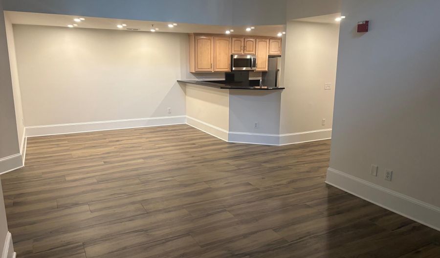 803 LATCHMERE Ct 104, Annapolis, MD 21401 - 3 Beds, 3 Bath