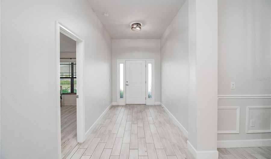 4820 SUMMIT VIEW Way, Auburndale, FL 33823 - 4 Beds, 3 Bath