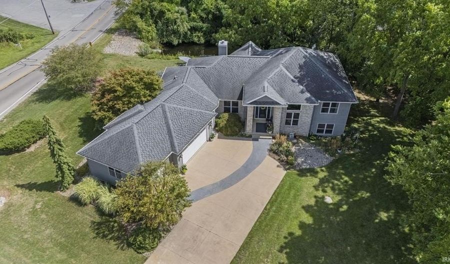 15 LN 335 Lake James Ln, Angola, IN 46703 - 3 Beds, 4 Bath