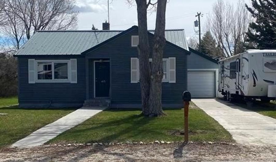 415 Mary Dr, Arco, ID 83213 - 2 Beds, 1 Bath
