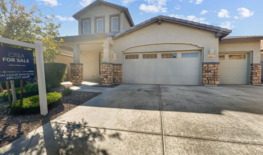 2490 N 212TH Ln, Buckeye, AZ 85396 - 4 Beds, 4 Bath