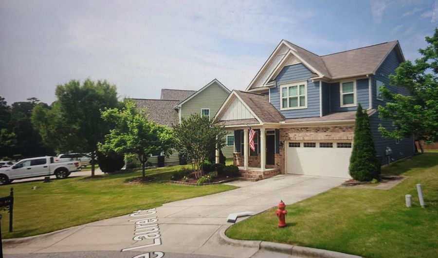 614 Rose Laurel Ct, Apex, NC 27523 - 5 Beds, 3 Bath